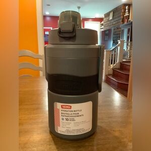 Thermos hydration bottle